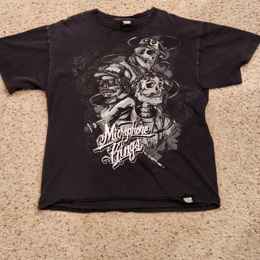 Tupac, Biggie, Eazy-E Microphone Thugs Mens T-Shirt Size XL
